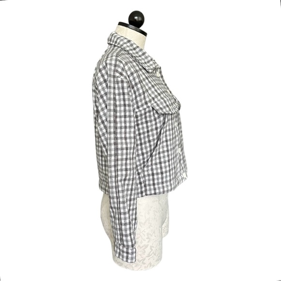 Sadie & Sage Flannel Check Crop Jacket Boxy Gray & Cream Snap Front Size Small - Picture 2 of 13